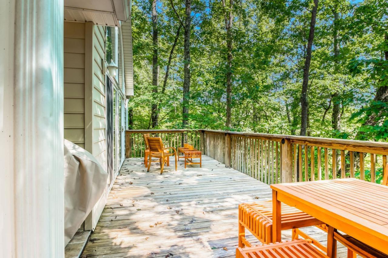 Doe Heights Chalet Batesville Bagian luar foto